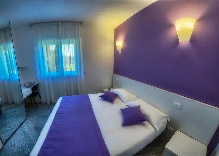 Rainbow Colico