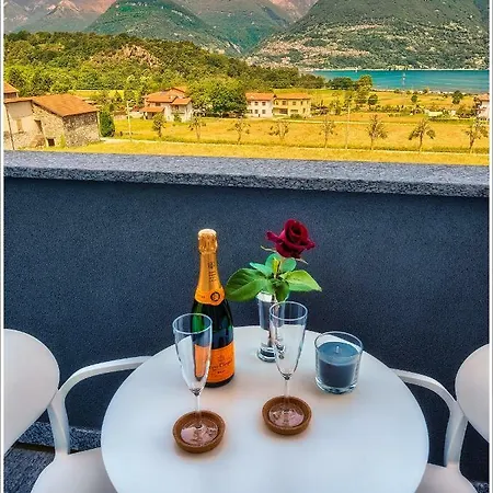 Rainbow Aparthotel 4*